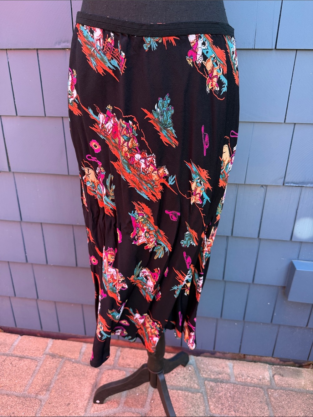Black Floral-Print Midi Skirt with Bright Accent Prints XL